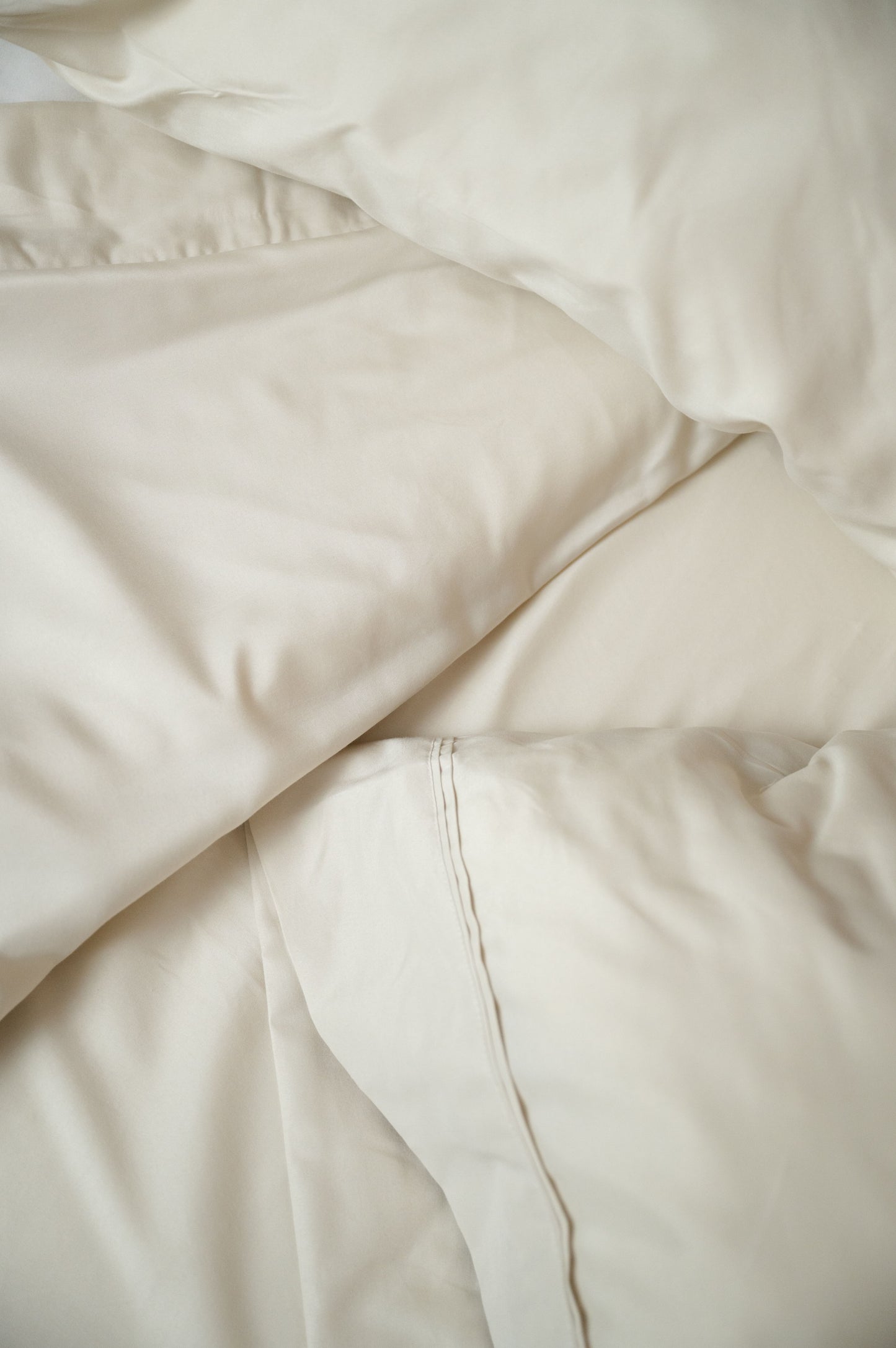 4 Piece King Microplush And Bamboo Flex Head Hypoallergenic Sheet Set - Cream