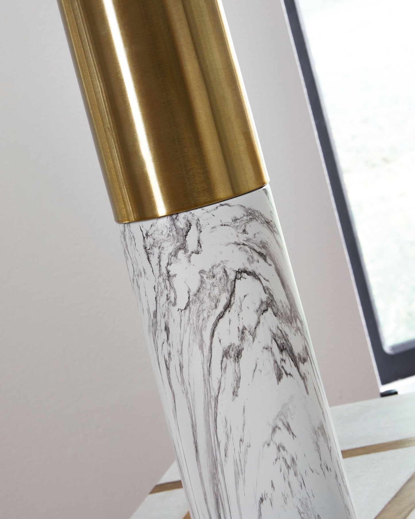 Samney - Gold Finish / White - Metal Table Lamp (Set of 2)