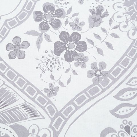 Avaleigh - Comforter Set