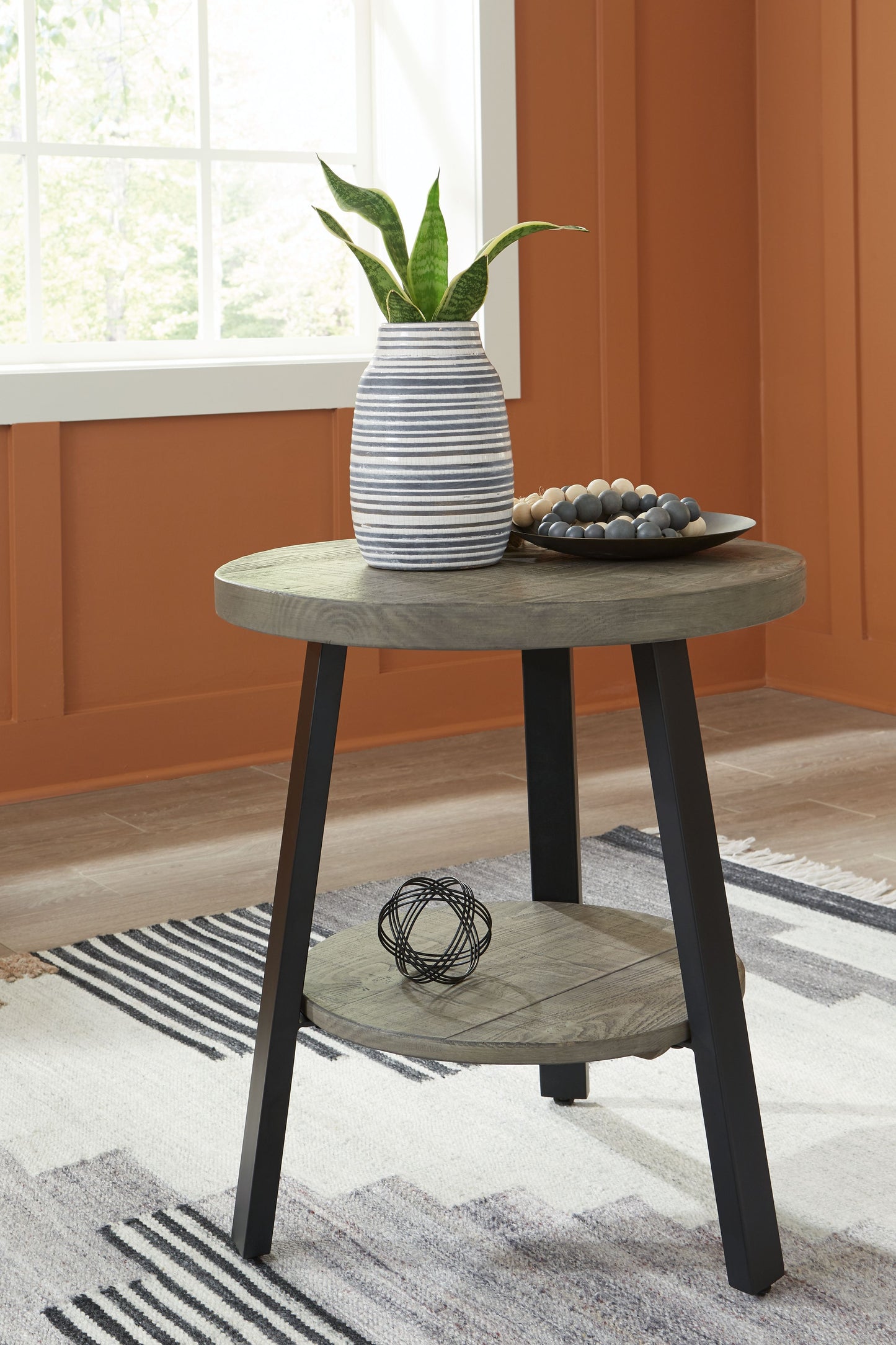 Brennegan - Gray / Black - Round End Table