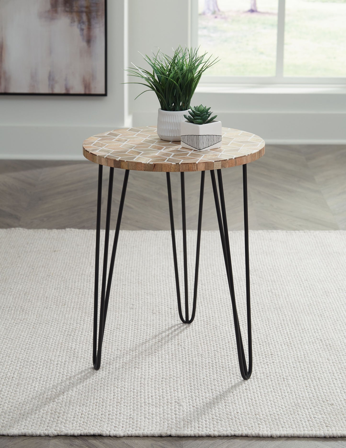 Drovelett - White / Light Brown - Accent Table