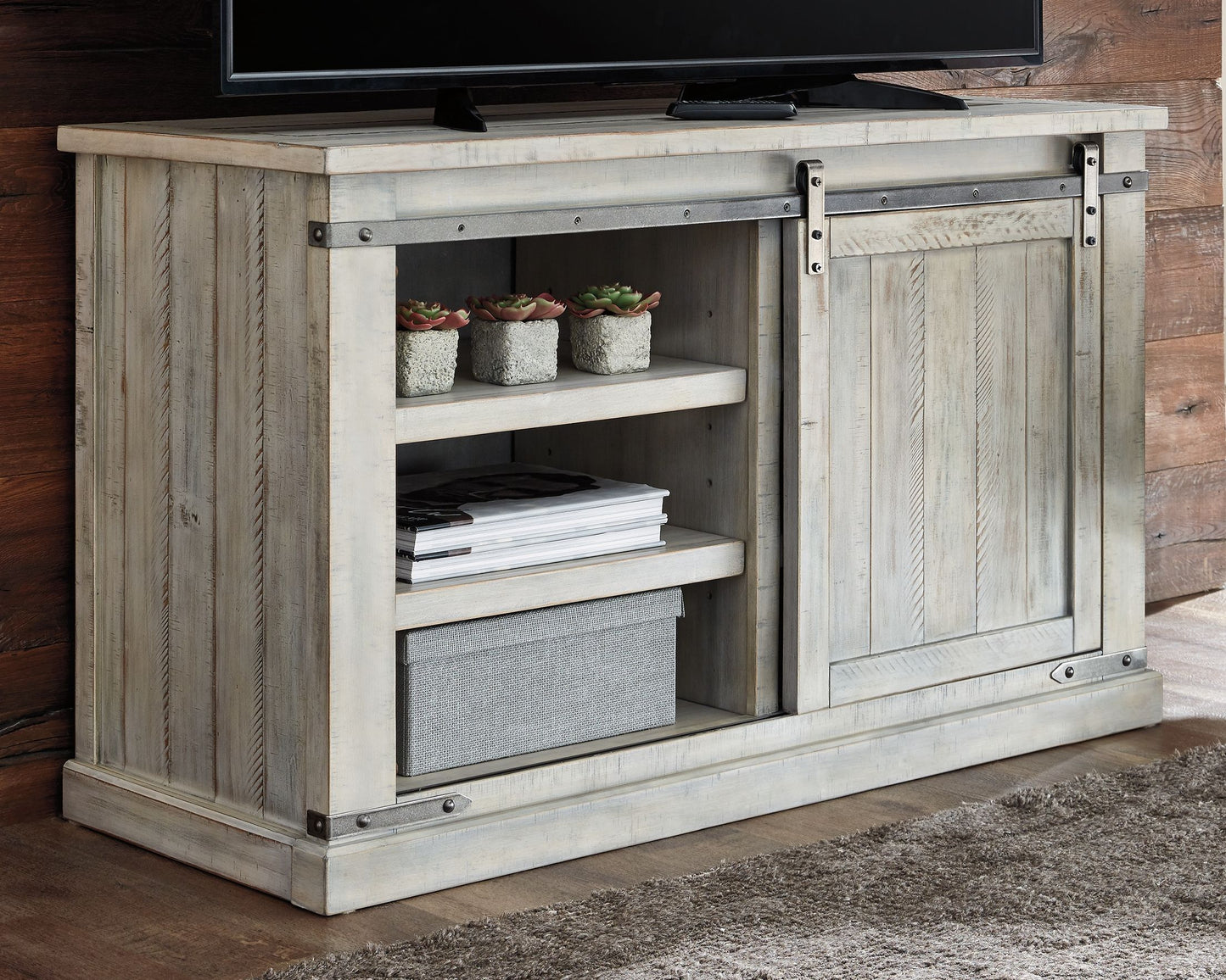 Carynhurst - TV Stand