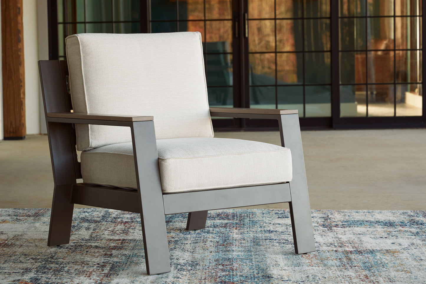Tropicava - Taupe / White - Lounge Chair W/Cushion
