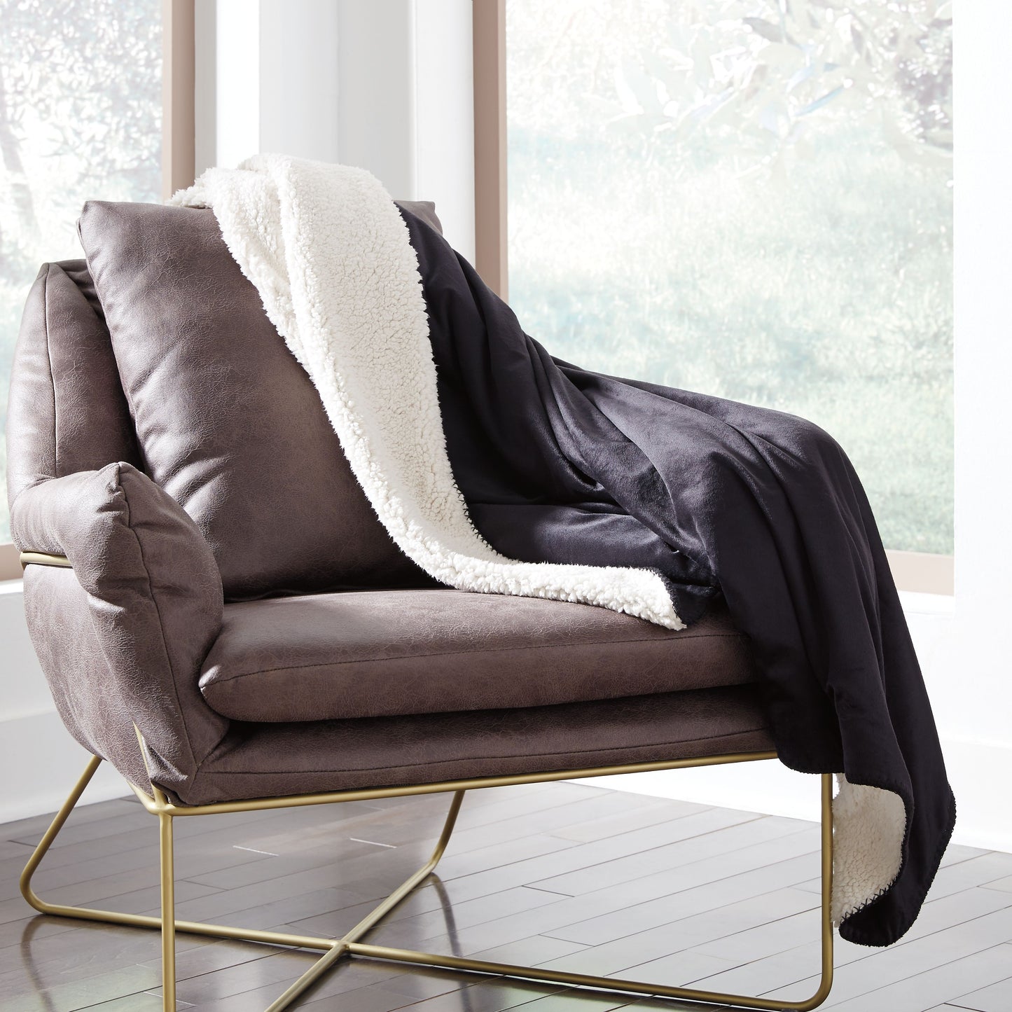 Crosshaven - Dark Gray - Accent Chair