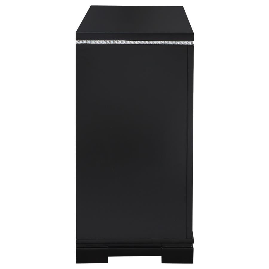 Cappola - Rectangular 6-Drawer Dresser - Silver and Black