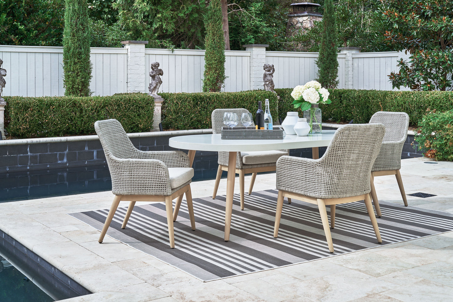 Seton Creek - Dining Set