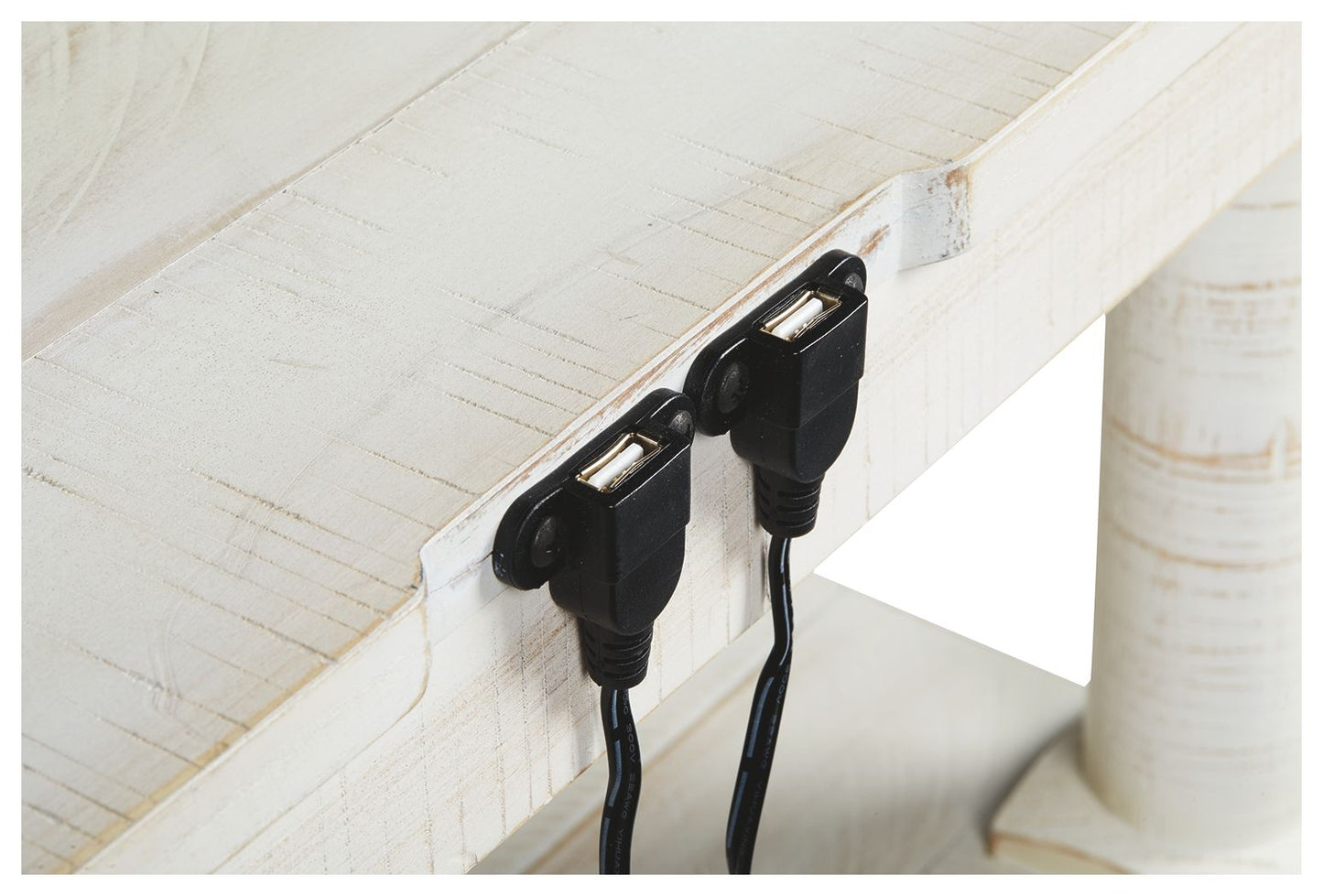 Dannerville - Antique White - Accent Table