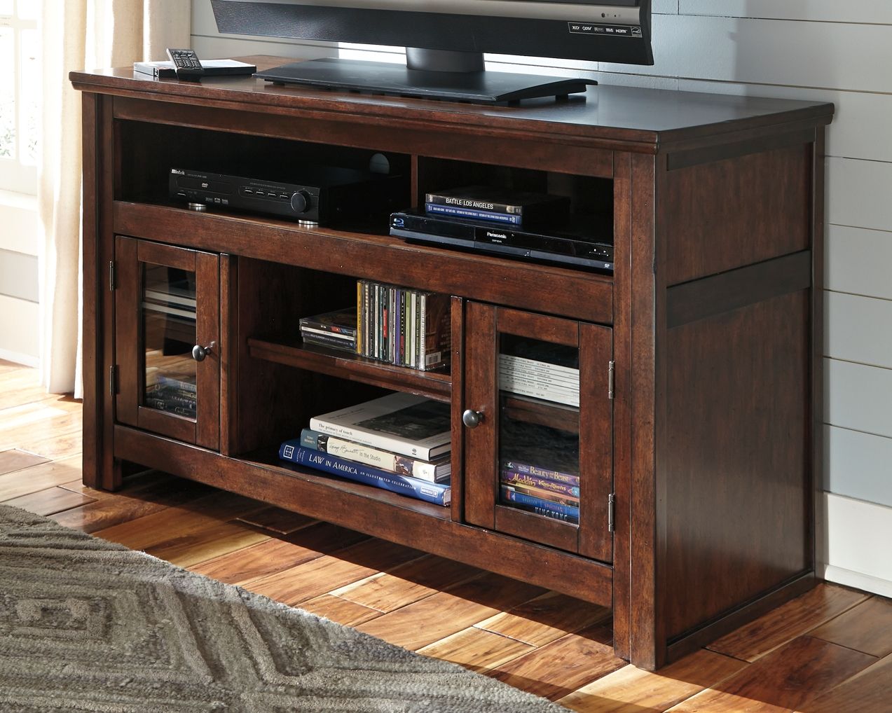 Harpan - TV Stand