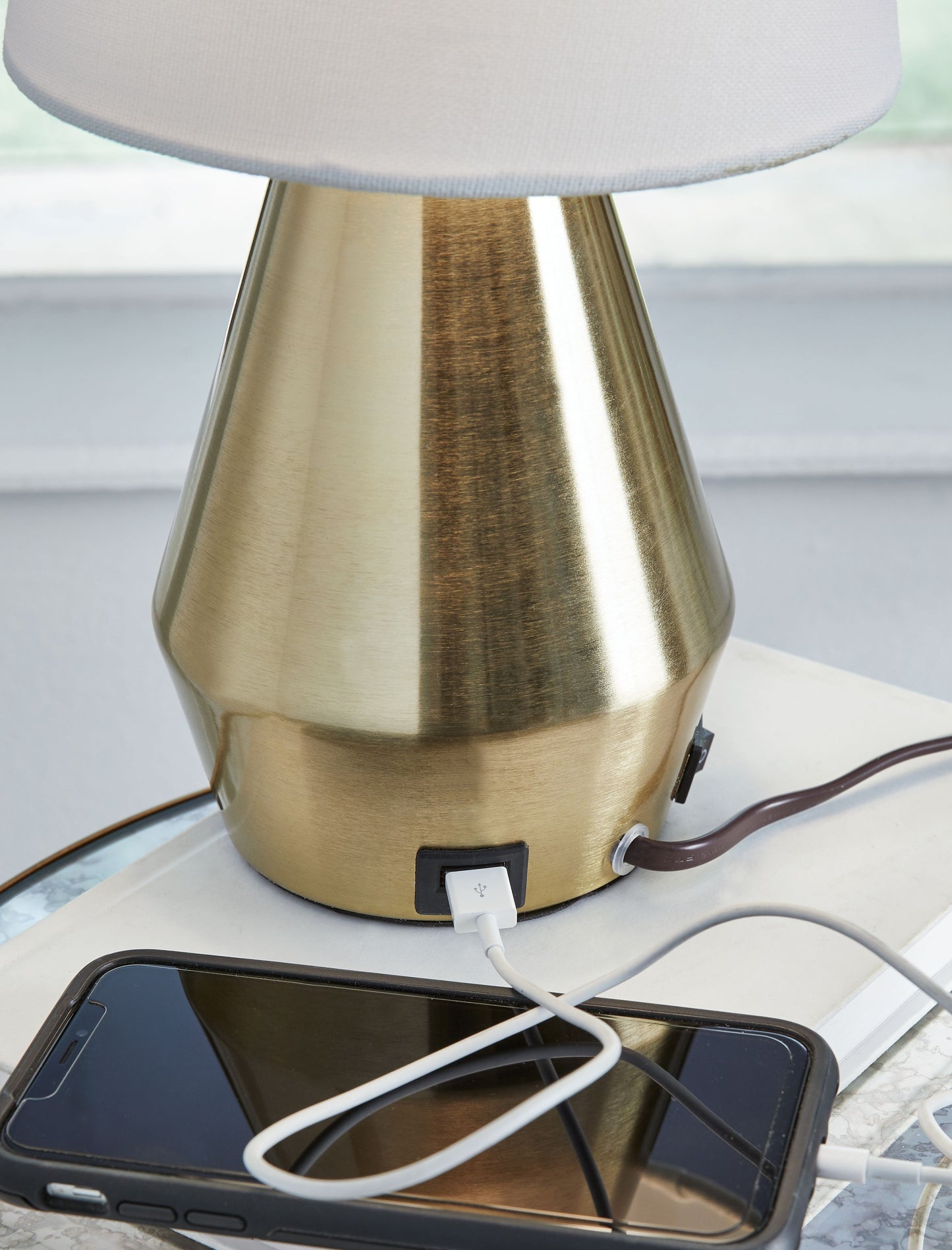 Lanry - Metal Table Lamp